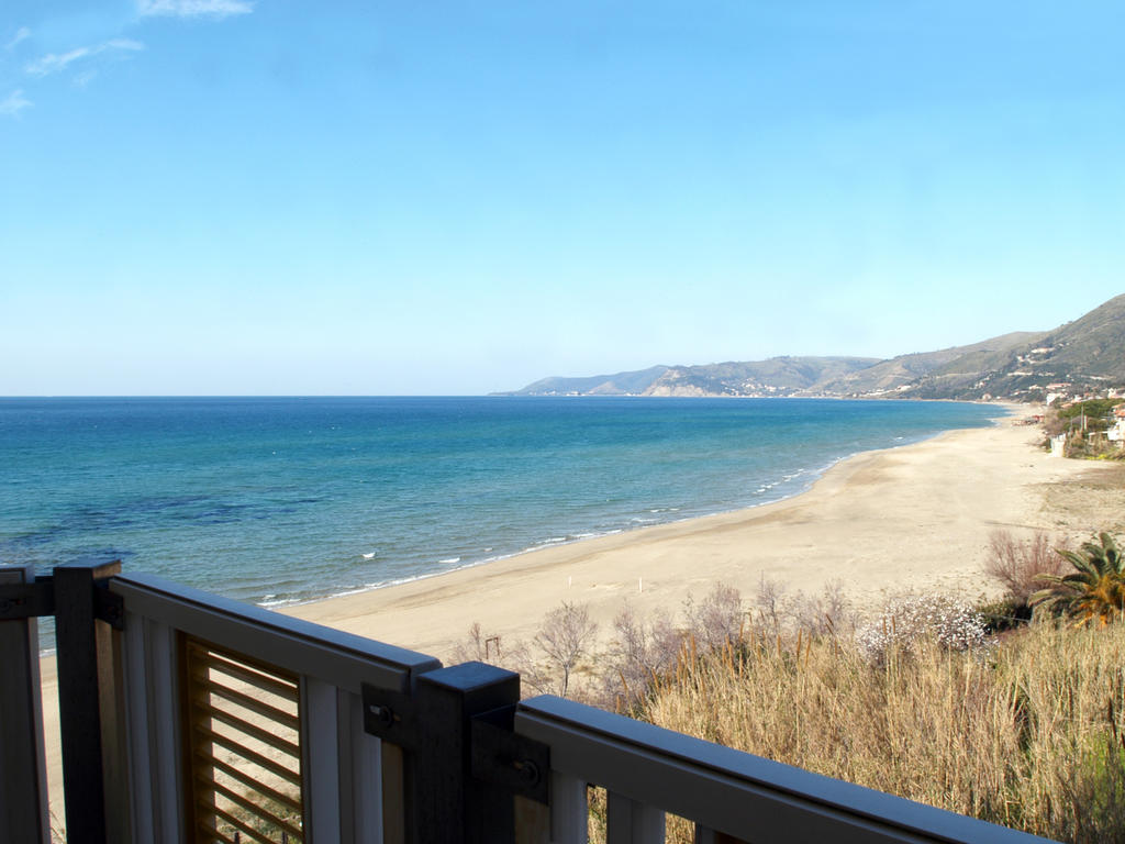 Hotel E Residence Il Faro 아시아롤리 객실 사진